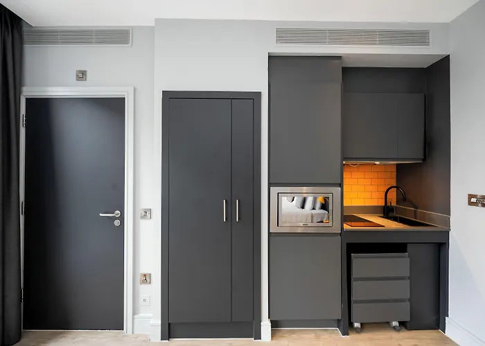Staycity Aparthotels London Greenwich High Road
